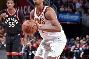 包含从波特兰开拓者门线救险备战NBA总决赛到毕尔巴鄂竞技加时末段单刀错失，广厦男篮清晨外线爆发的词条